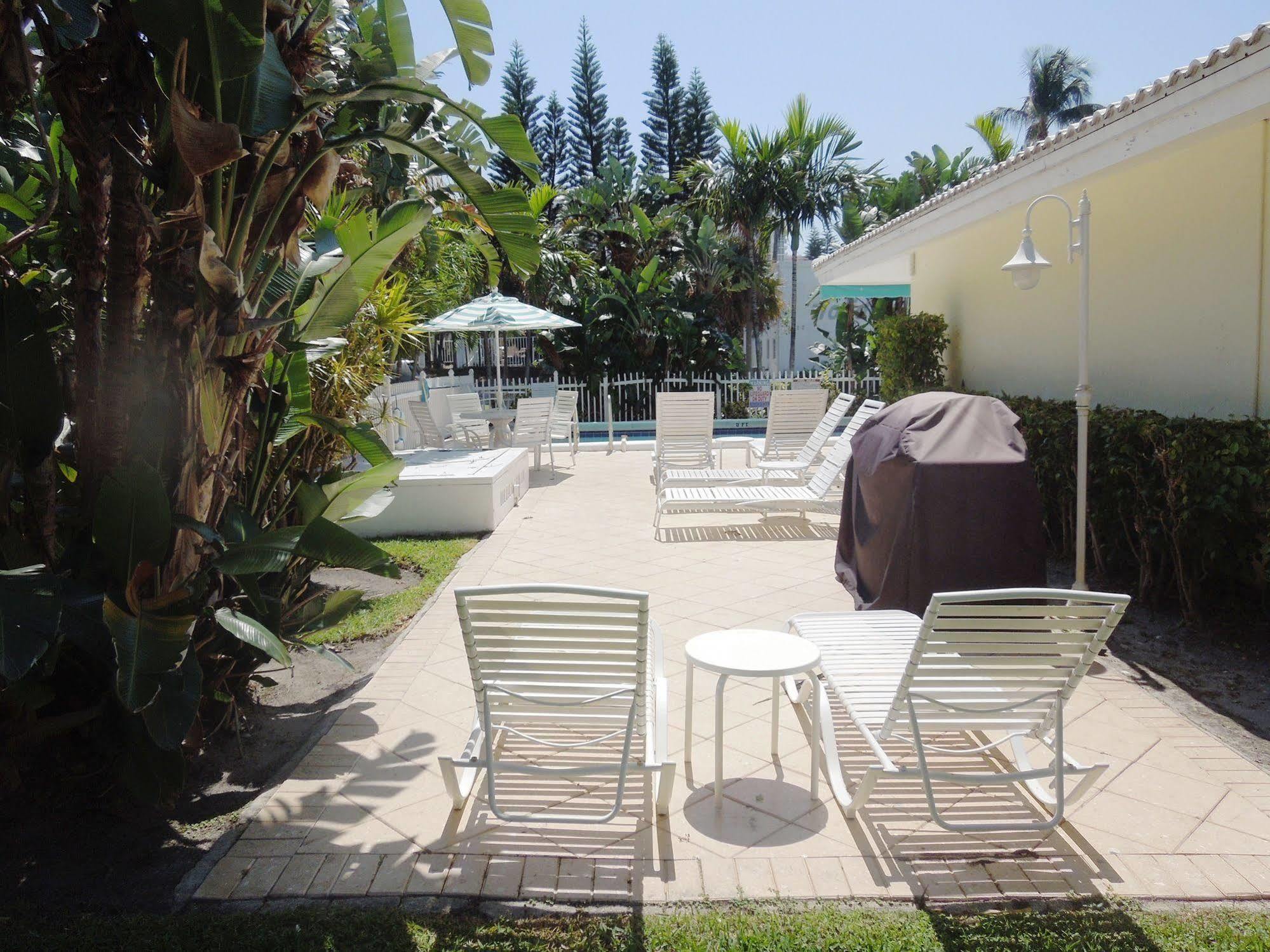 Pineapple Place Appartement Pompano Beach Buitenkant foto